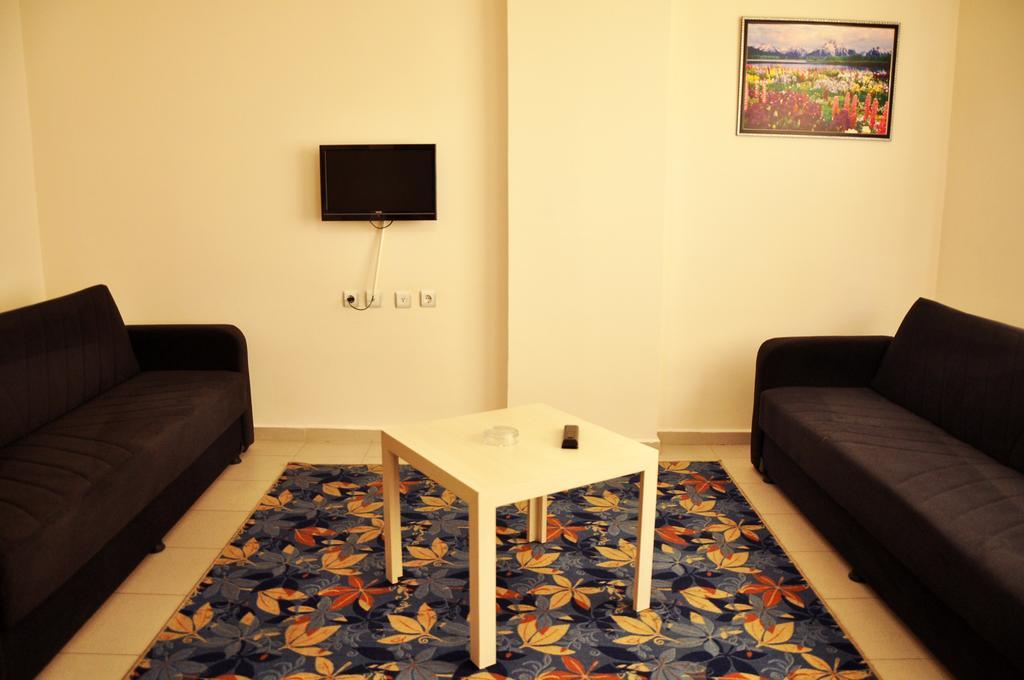 ألانيا Hotel La Mosae الغرفة الصورة