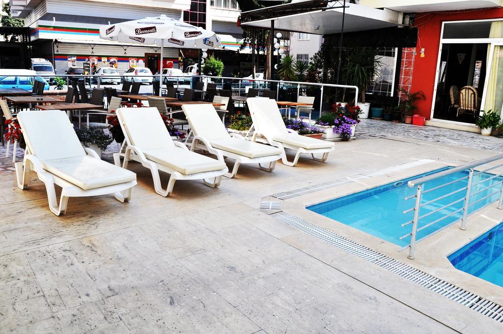 ألانيا Hotel La Mosae المظهر الخارجي الصورة