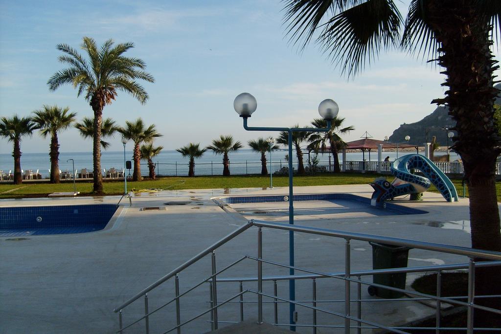 ألانيا Hotel La Mosae المظهر الخارجي الصورة